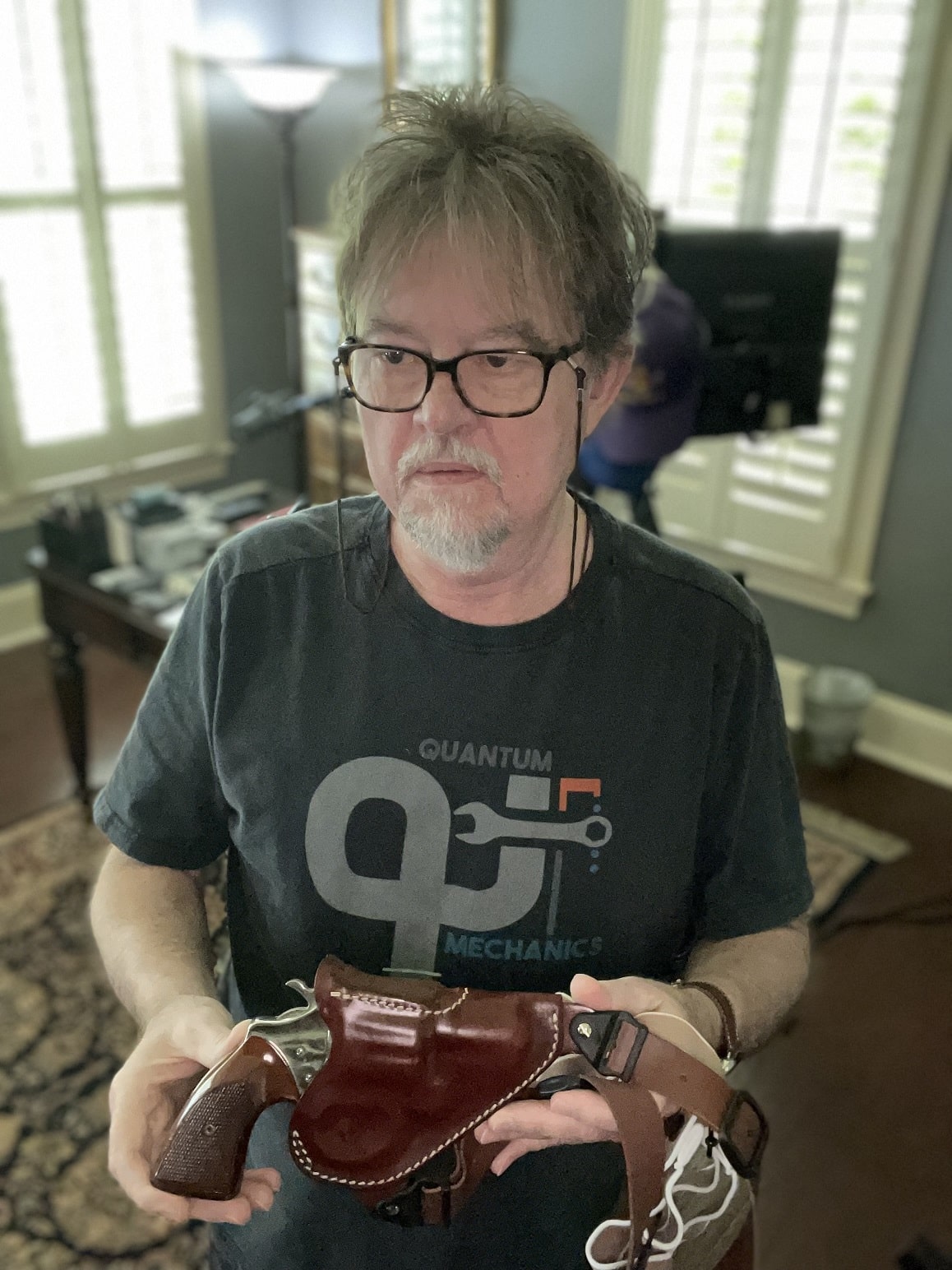 Author wearing Vega DA-111 shoulder holster