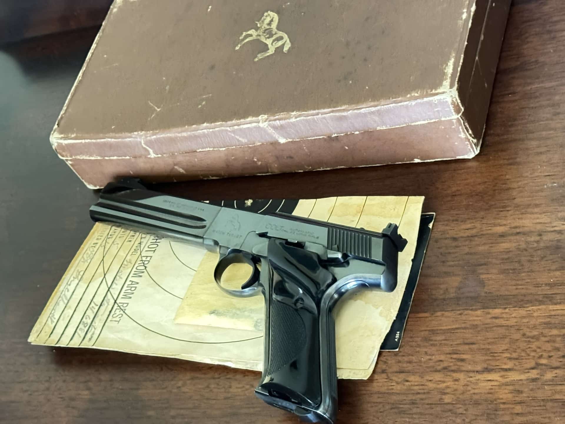 Colt Woodsman Match Target detail